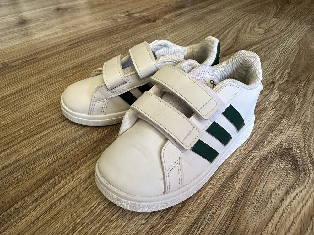Кецове Adidas размер 26
