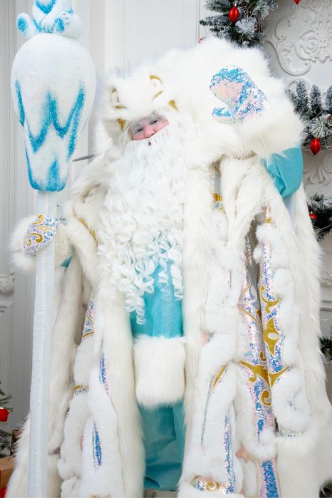 Дед мороз и Снегурочка на новогодние утренники