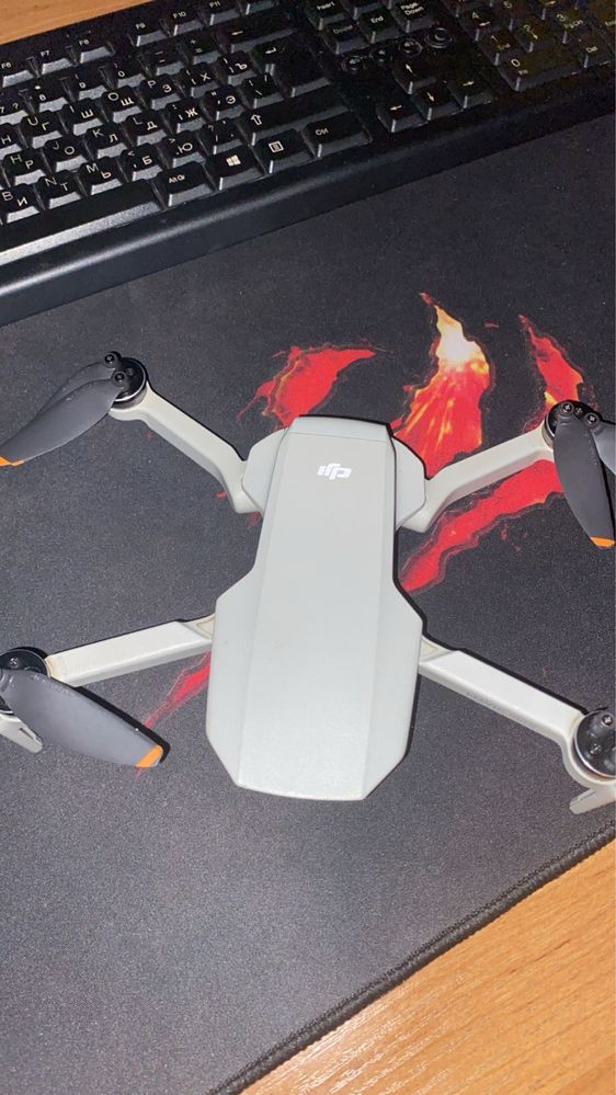 Дрон dji mini