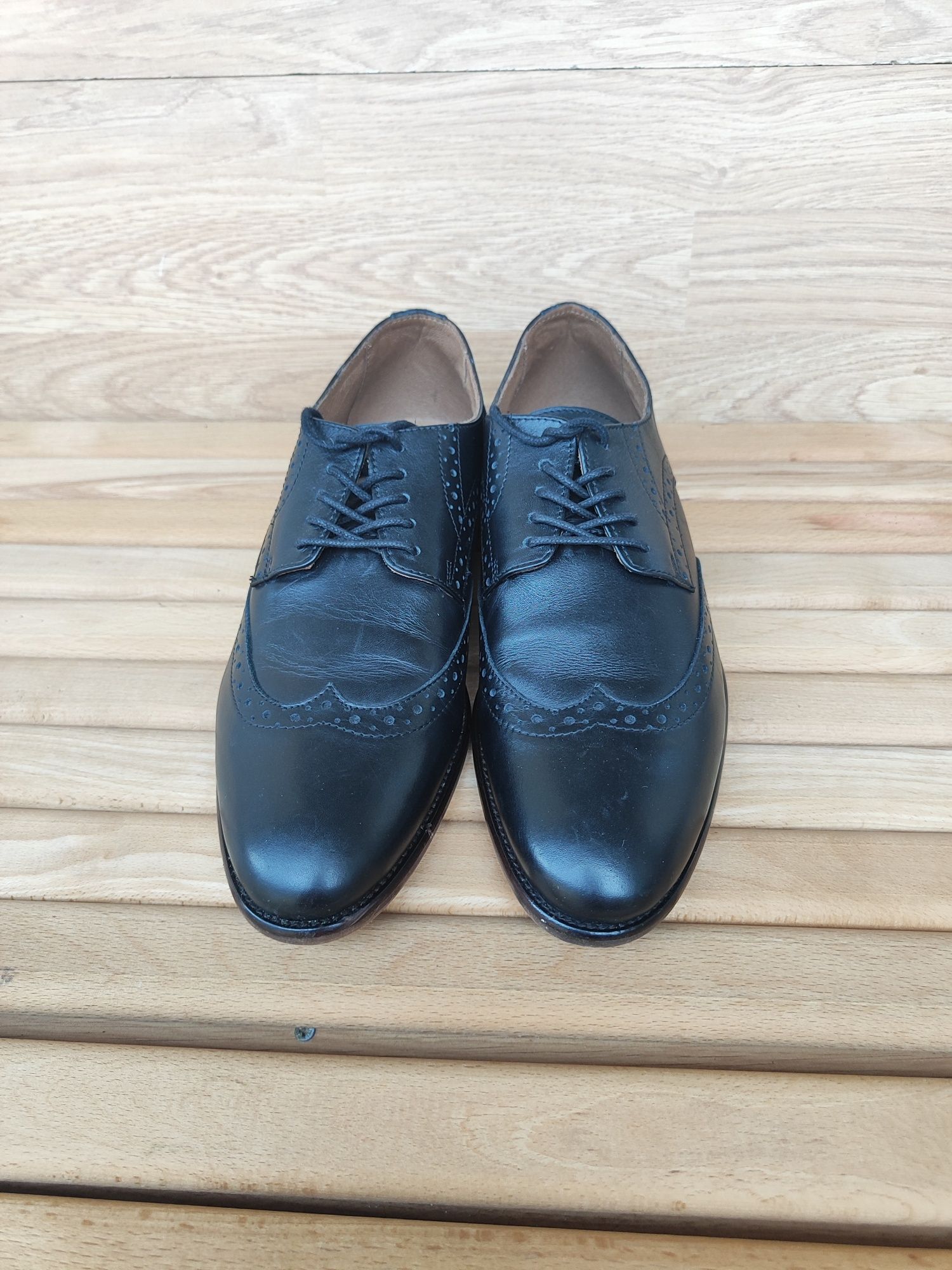 Pantofi eleganți din piele naturală pentru bărbați