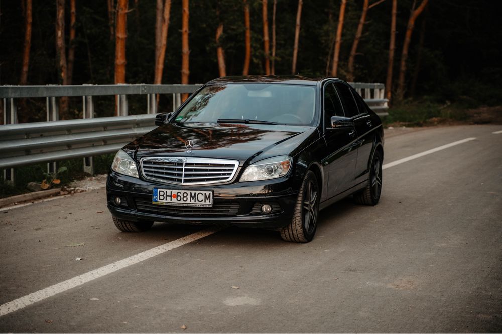 Mercedes C-class 2010 w204 220cdi