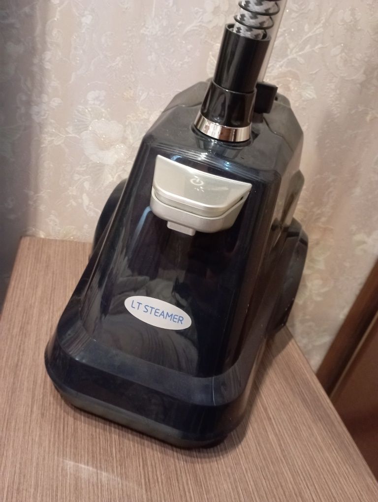 Продается паровой утюг