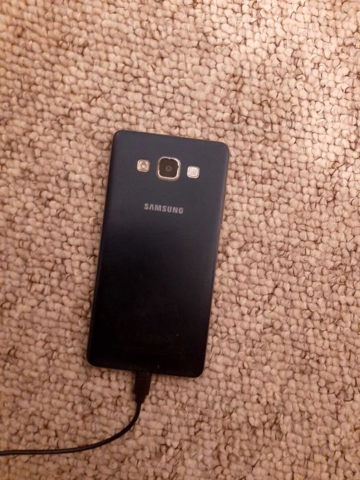 Telefoane de vânzare