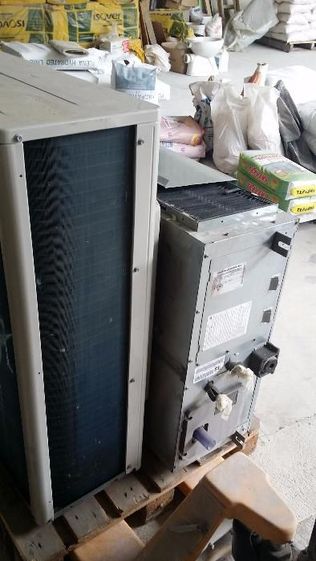 Климатик Daikin FBQ100C7VEB / RZQSG100L7Y1B