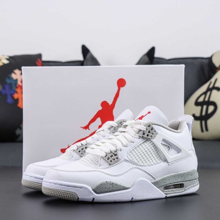 Обувки Air Jordan 4 !!ЧЕРЕН ПЕТЪК 11-17 Ноември!!
