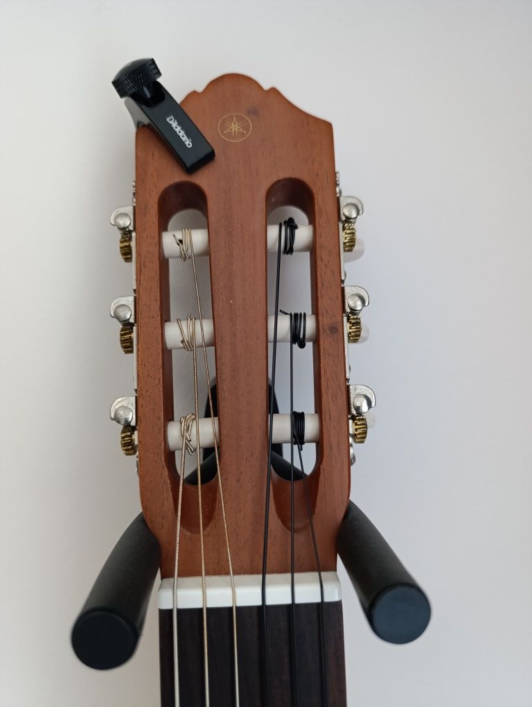 Акустична китара Yamaha c30m