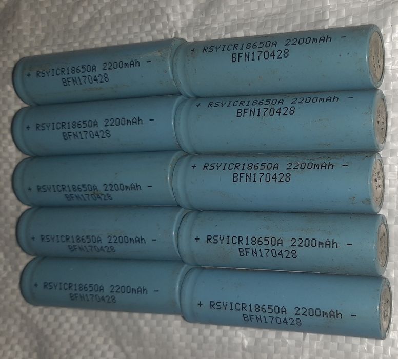 Литий-ионные батареи ICR 18650.