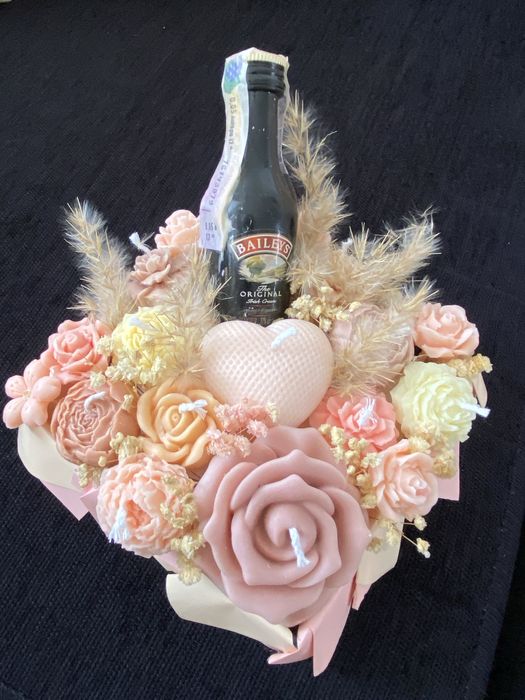 Ароматен букет от соеви свещи