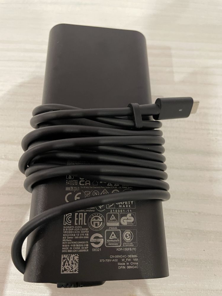 Зарядно dell 130w type c