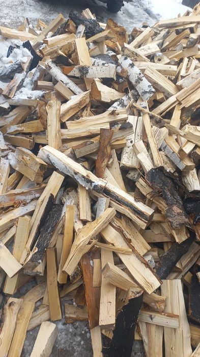 дрова береза колотые , чурками