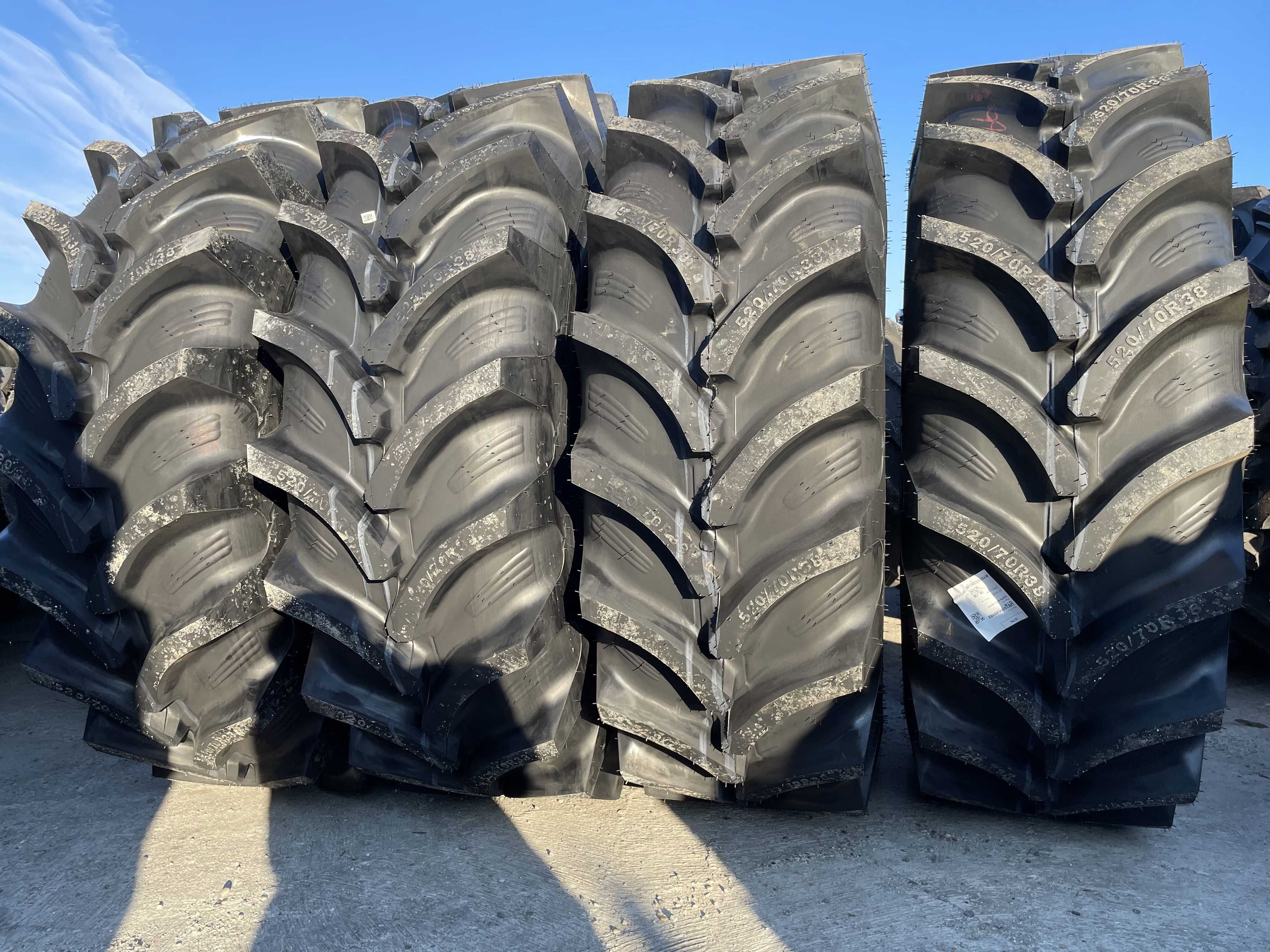 Cauciucuri noi 520/70R38 Radiale Anvelope noi livrare JOHN DEERE