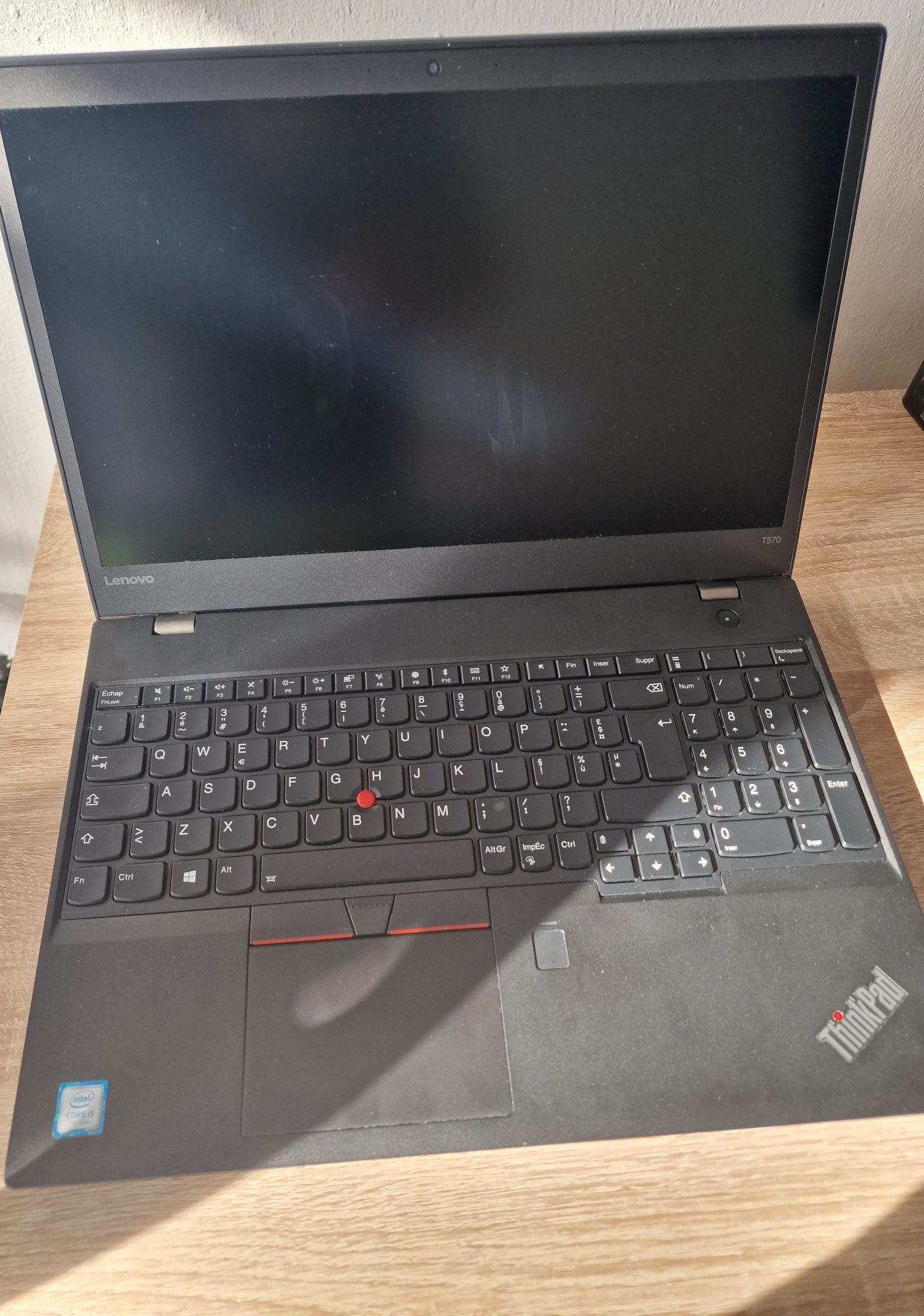 Laptop Lenovo T570 I5 7h gen 2 baterii 8Gb ssd 256 FullHd