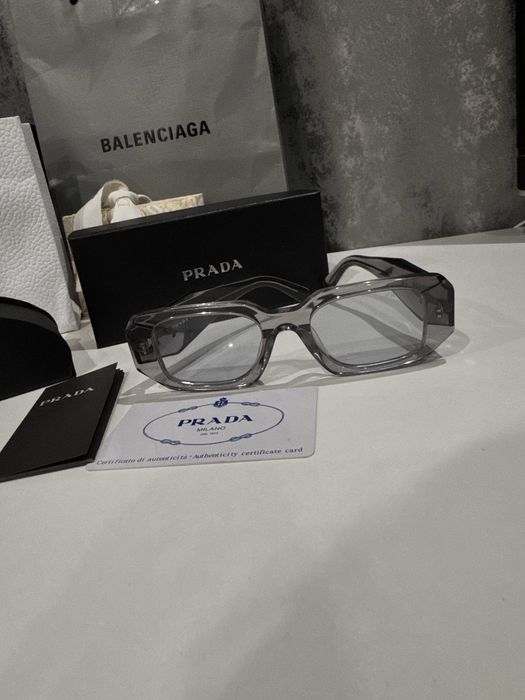 Слънчеви очила Prada 2025