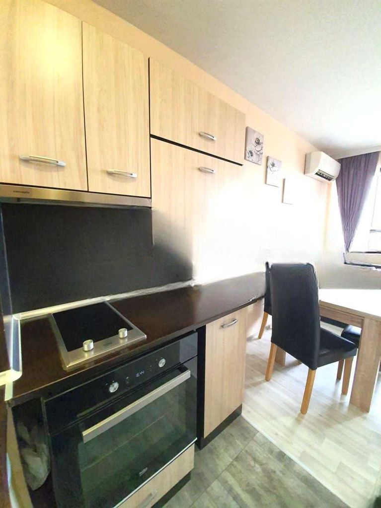 Продава се Двустаен апартамент в Пловдив, Христо Смирненски - 60 кв.м за 1400 €/кв.м - Снимка #1
