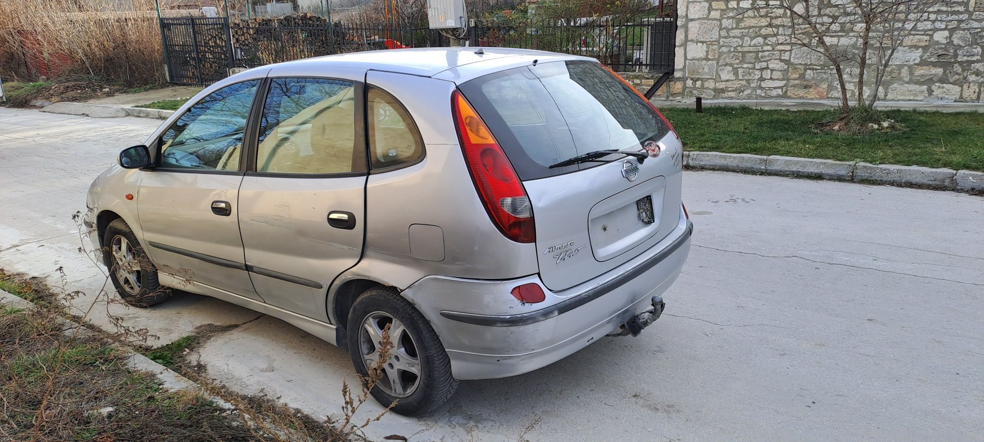 Nissan Almera Tino 2,2did/ Нисан Алмера Тино на- части