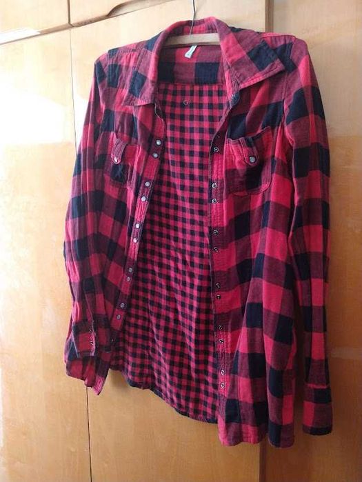 Cămașă unisex roșu cu negru nr. M