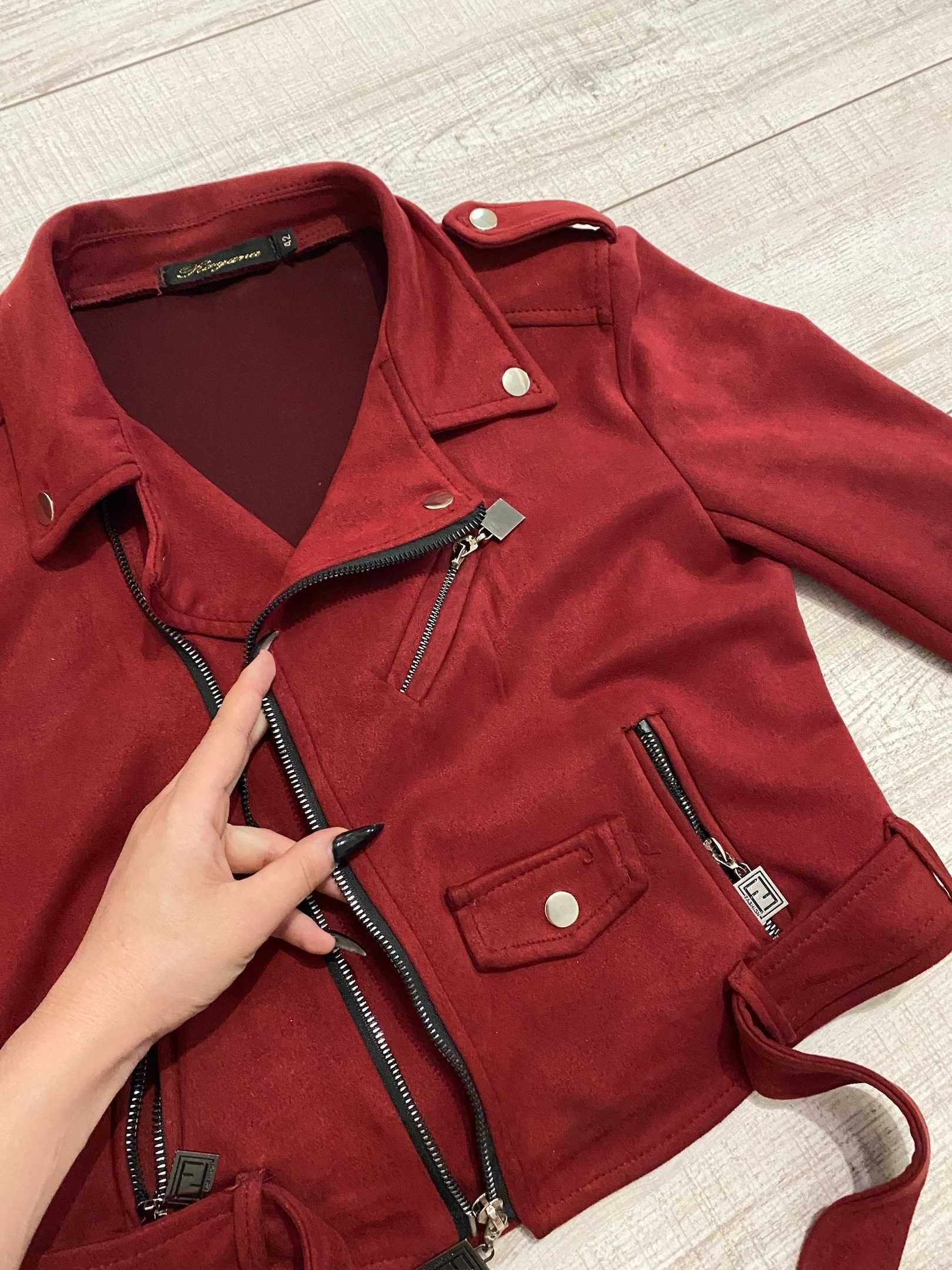 Курточка, красная, по фасону косуха, размер S