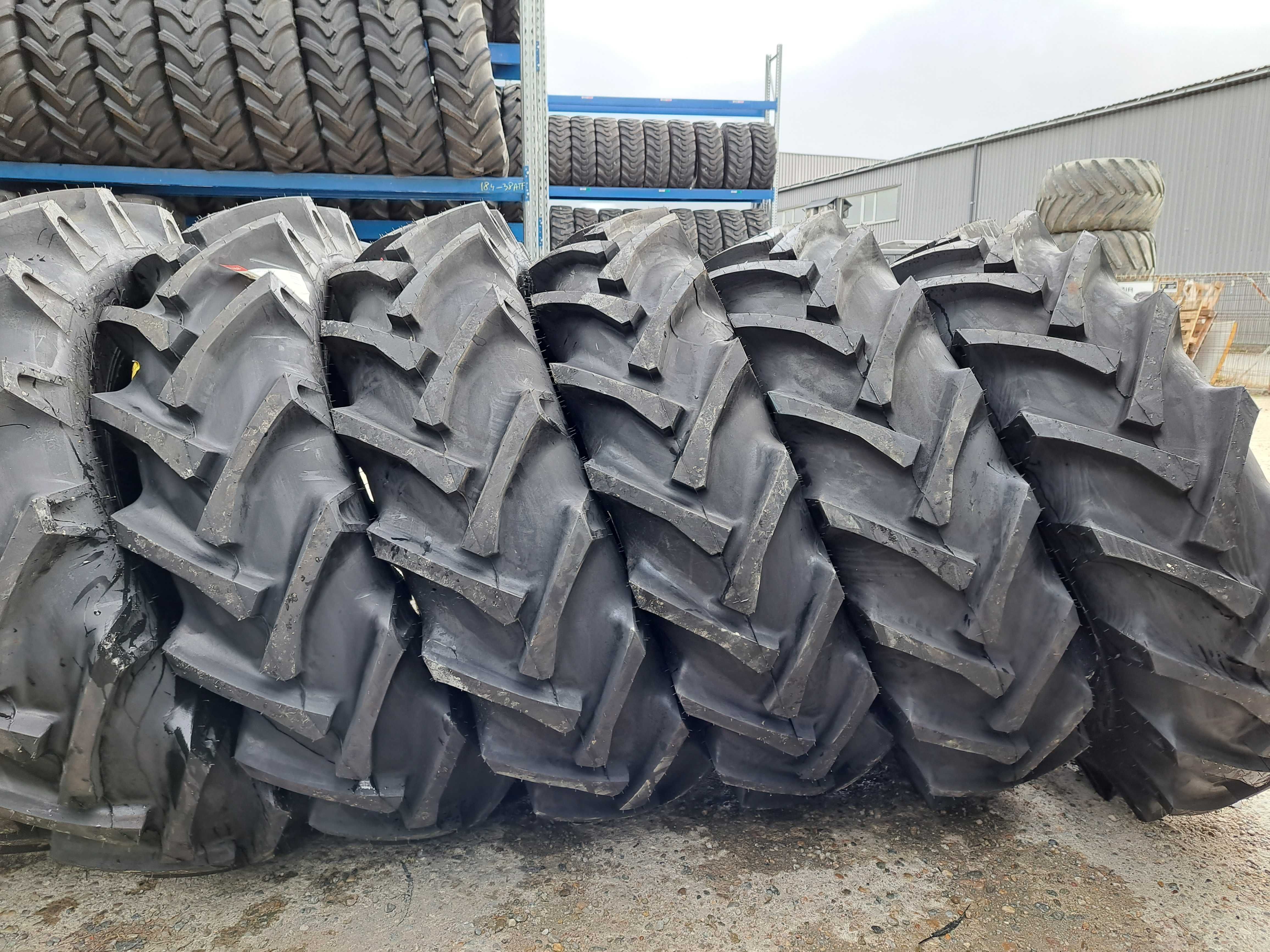 Cauciucuri noi 14.9-28 marca ALLIANCE cu 8 pliuri anvelope de TRACTOR