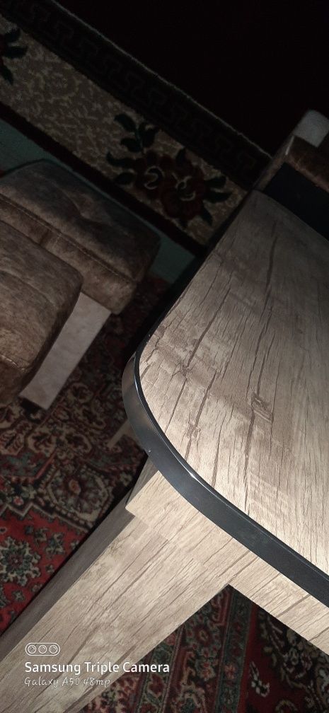 Mebel yumshoq ugaloklar
