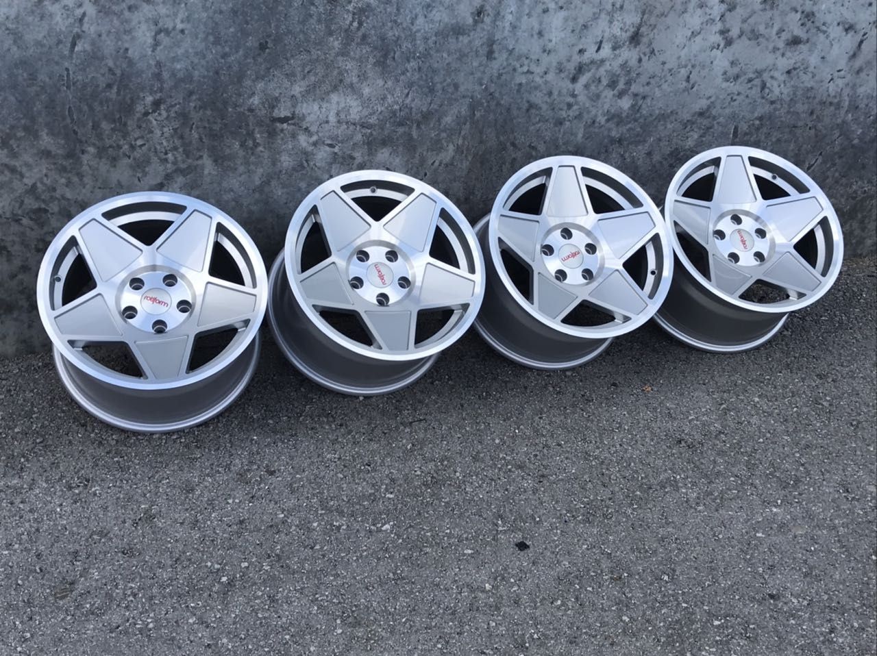 16-5x112 Viper Germany 9j Et-13 Audi Vw Mercedes Seat Skoda чисто нови