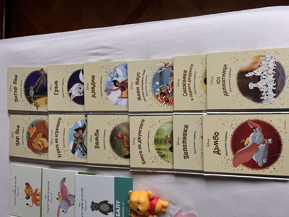 Аудио приказки , 3 колонки с карти и още 2 поредици