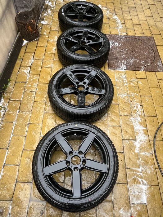 Jante BMW 17 5x120 cu anvelope iarna 225.45.17 dot 2024