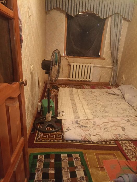 Buxoro shahar markazidan 5 xonali kvartira sotiladi