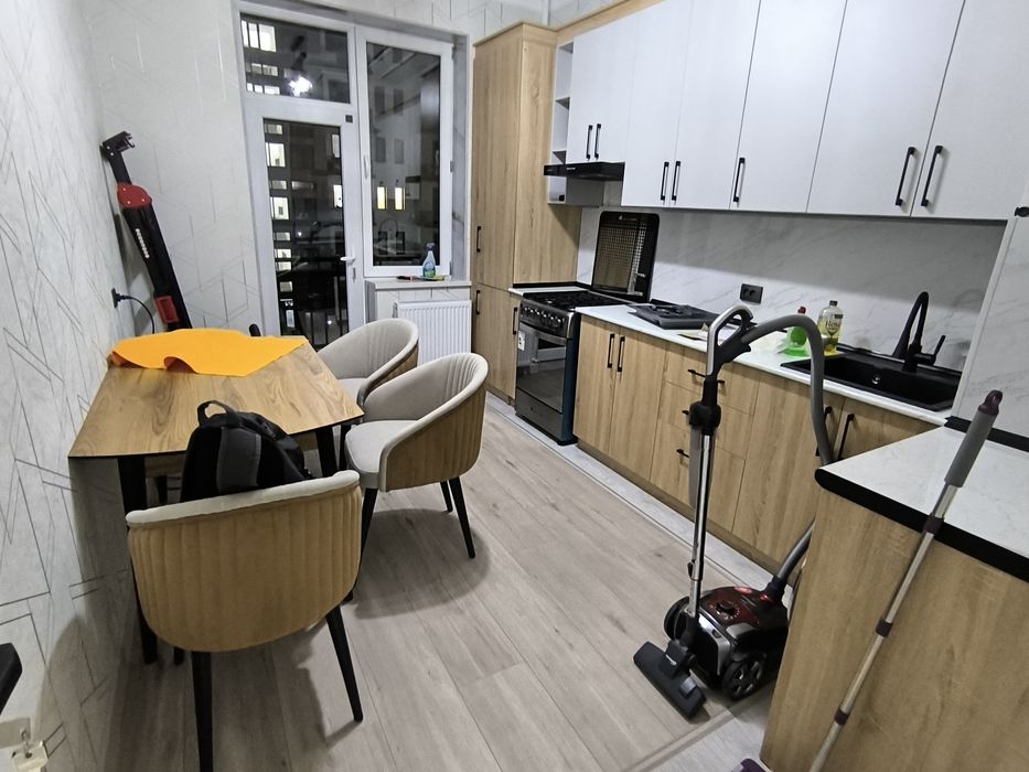 Яшнобод канечкани Олдидаги янги курулган домда 2*3 хона