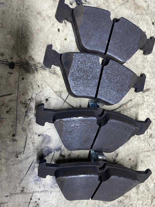 Предни накладки за ВМW 520