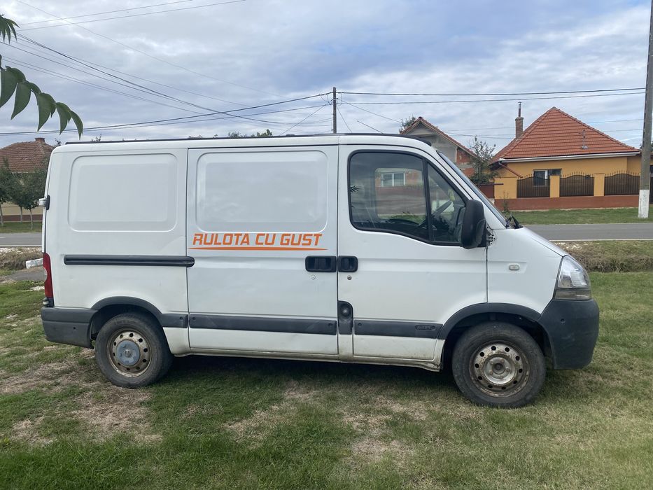Nissan interstar 2.5