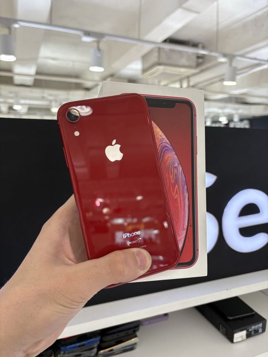 Iphone XR 64gb….
