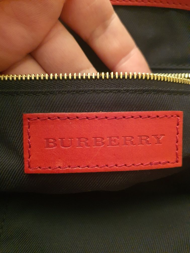 Burberry geanta mana originala
