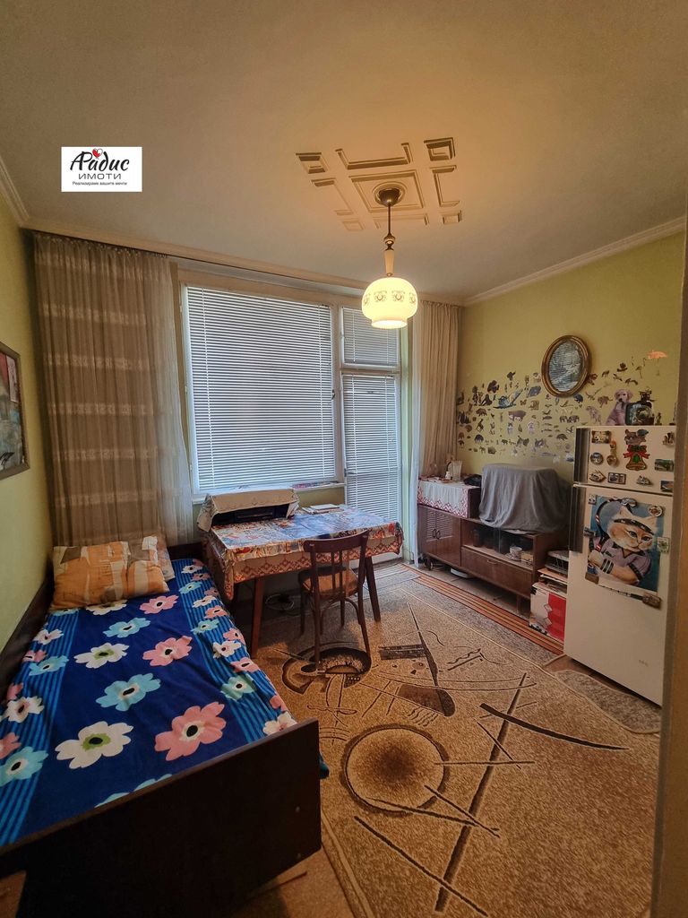 Продава се Четиристаен апартамент в Стара Загора, Център - 88 кв.м за 988 €/кв.м - Снимка #3
