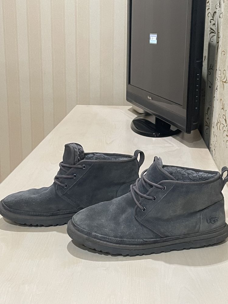 Продам оригинальные UGG, размер 44