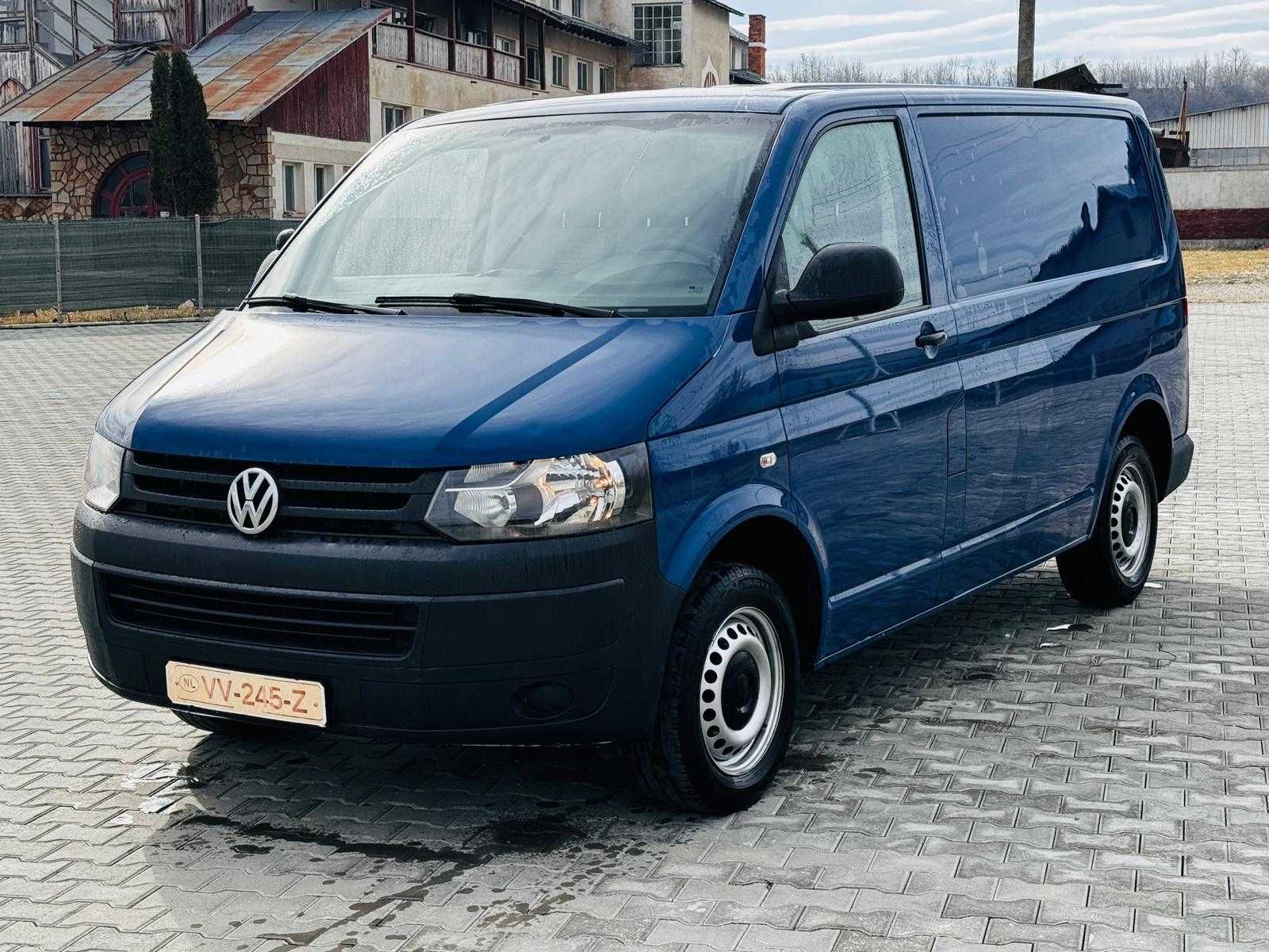 Volkswagen Transporter 5 2.0 TDI 2014