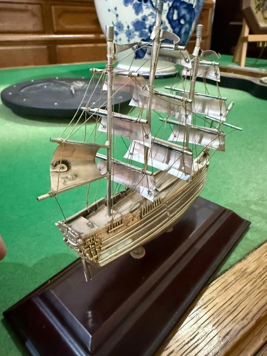 Corabie din argint – model decorativ elegant „Phenix 1664”