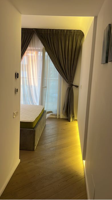 Apartament 3 camere 2 bai de inchiriat Cortina Academy Cotroceni.