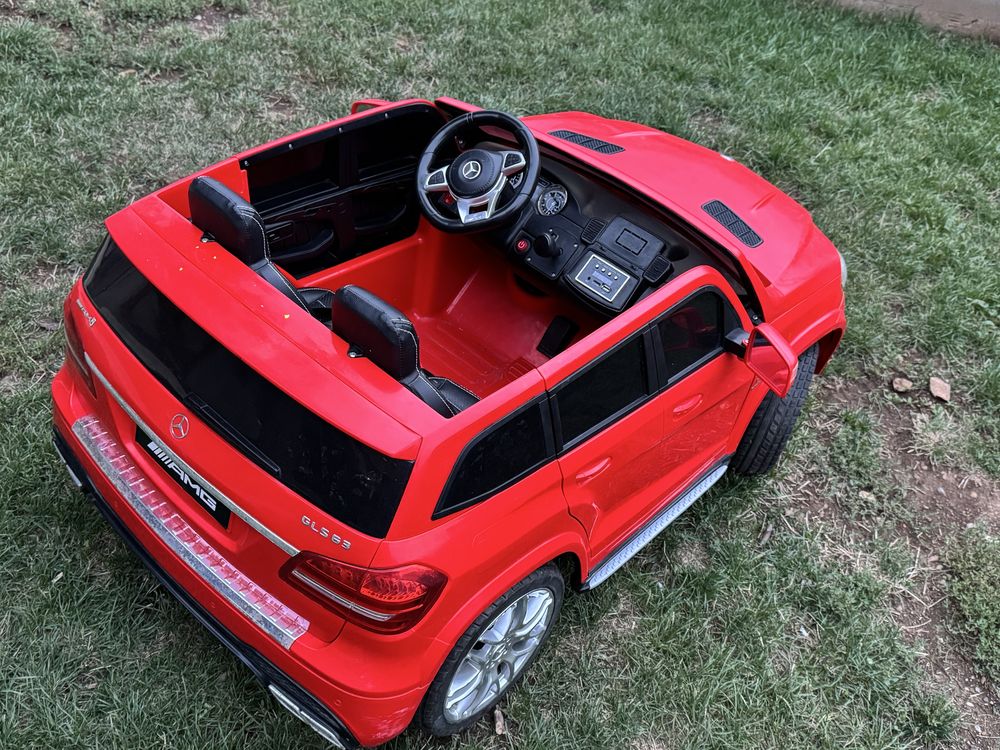 Детска акумулаторна кола Mercedes