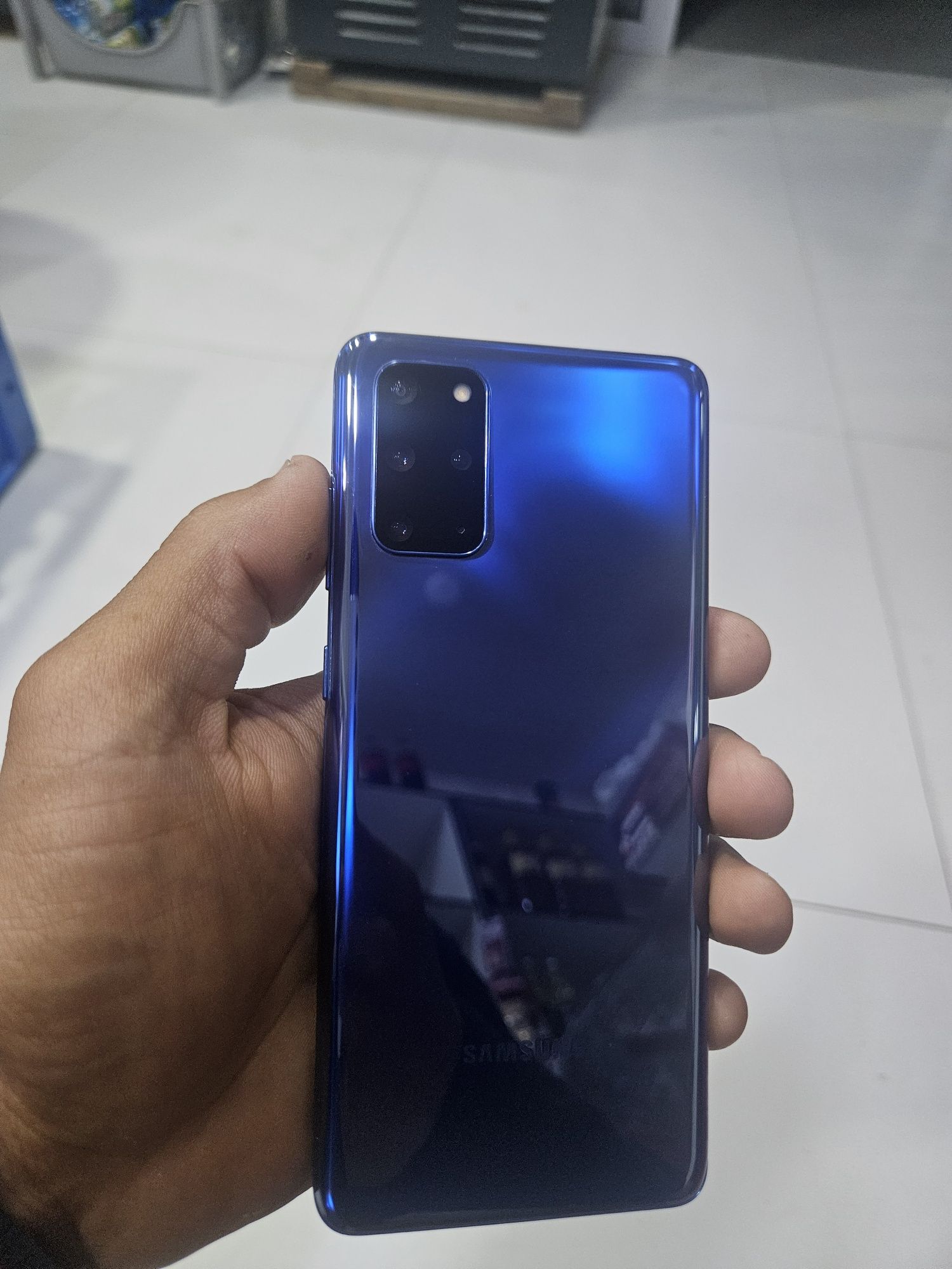 Samsung galaxy s20plus