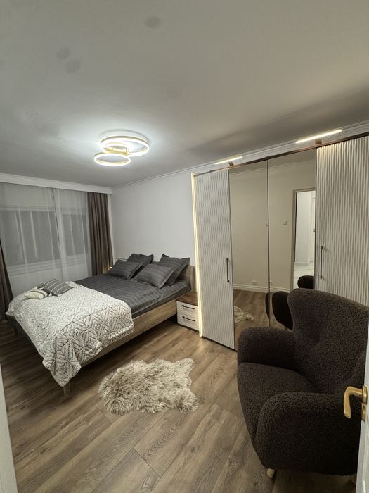 Inchiriez in regim hotelier apartament 2 camere B-dul T. Vladimirescu