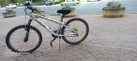 Bicicleta DHS Junior 24 MTB