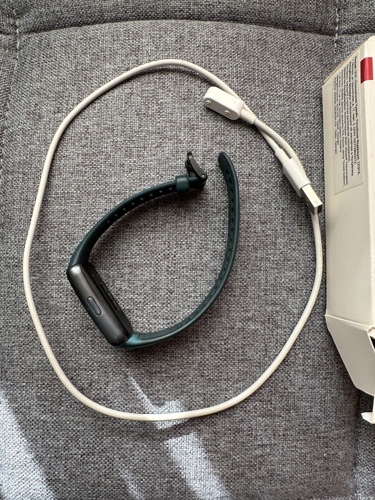 Huawei band 6 умные часы