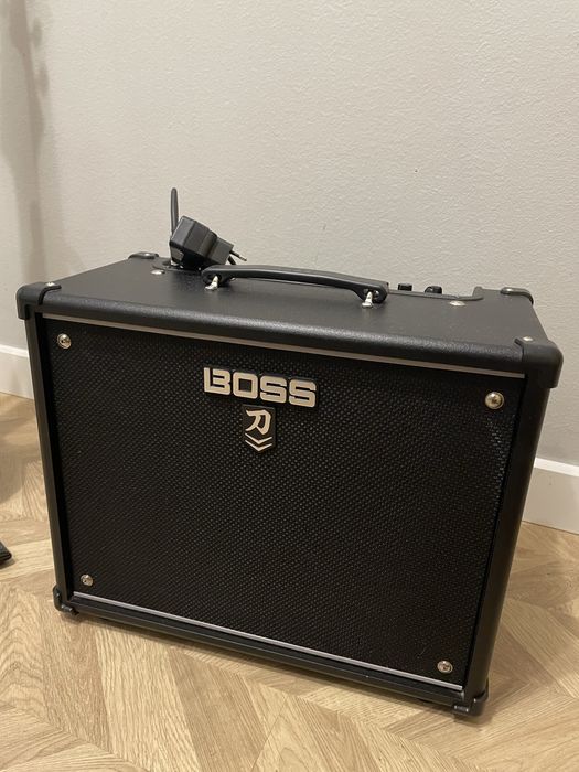 Boss Katana 50 комбоусилитель