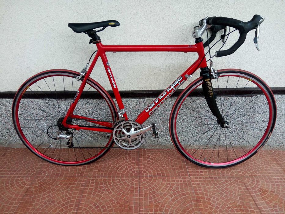Bicicleta Cannondale vand sau schimb