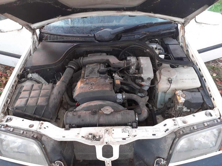 Мерцeдес C 180 (W202)