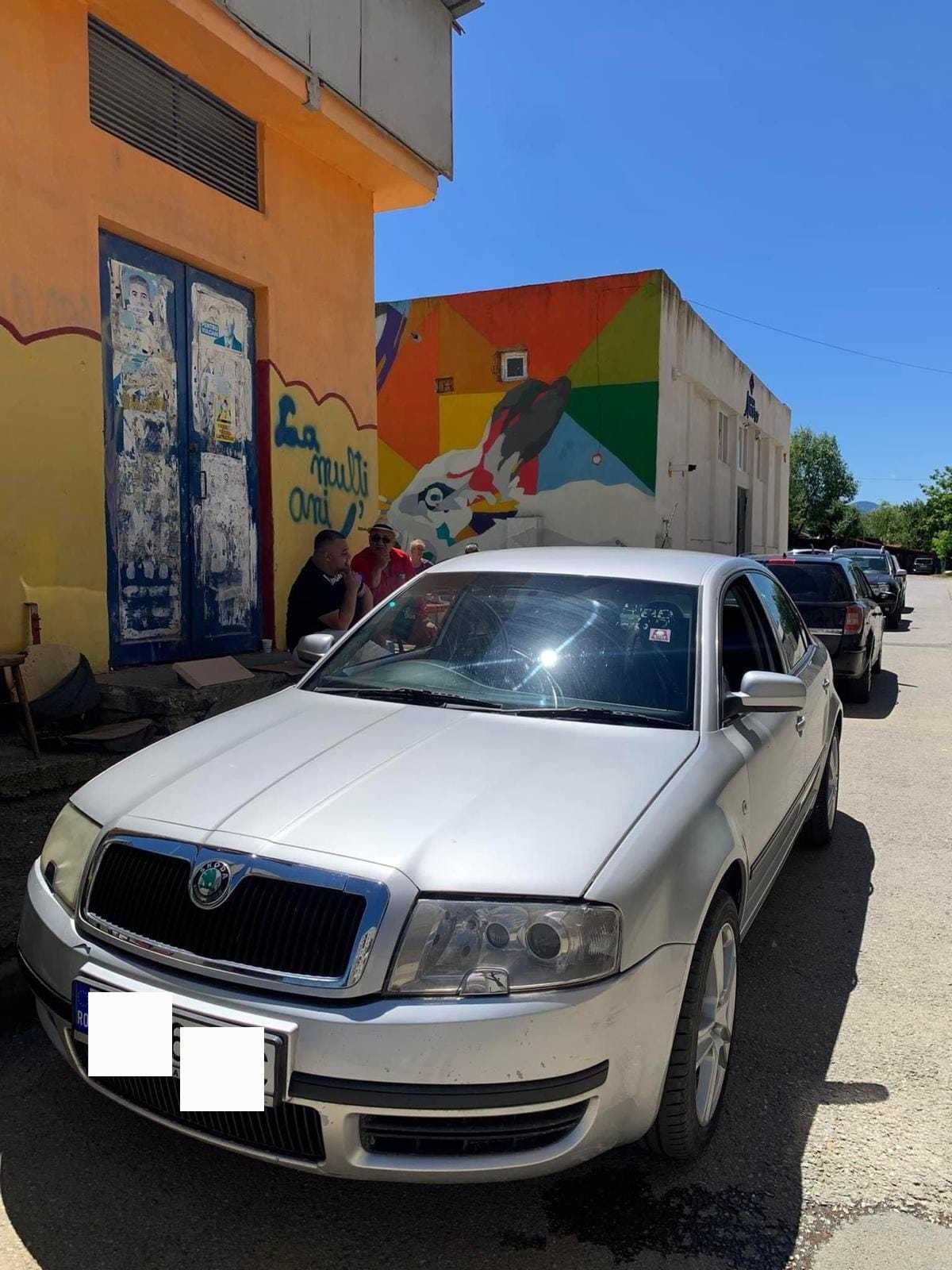 Dezmembrez Skoda Superb 1 și skoda fabia 1,2
