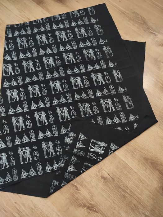 Eșarfă cu model egiptean 155x90cm