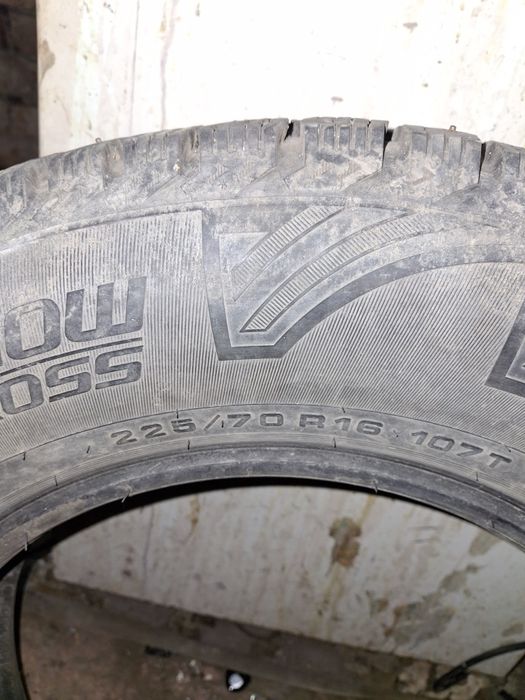Балон 225/70 R16