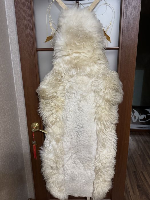 Продам чехлы на машину