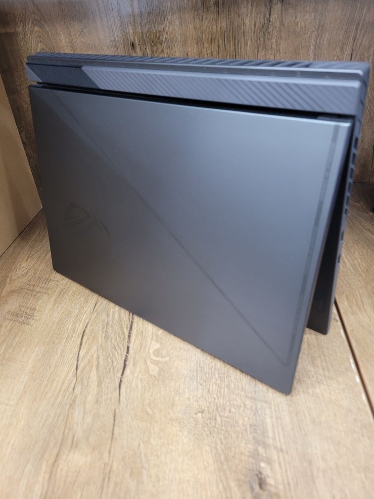 Asus Rog Strix G16 Korea Core(TM) i7-13650HX 2.60 GHz